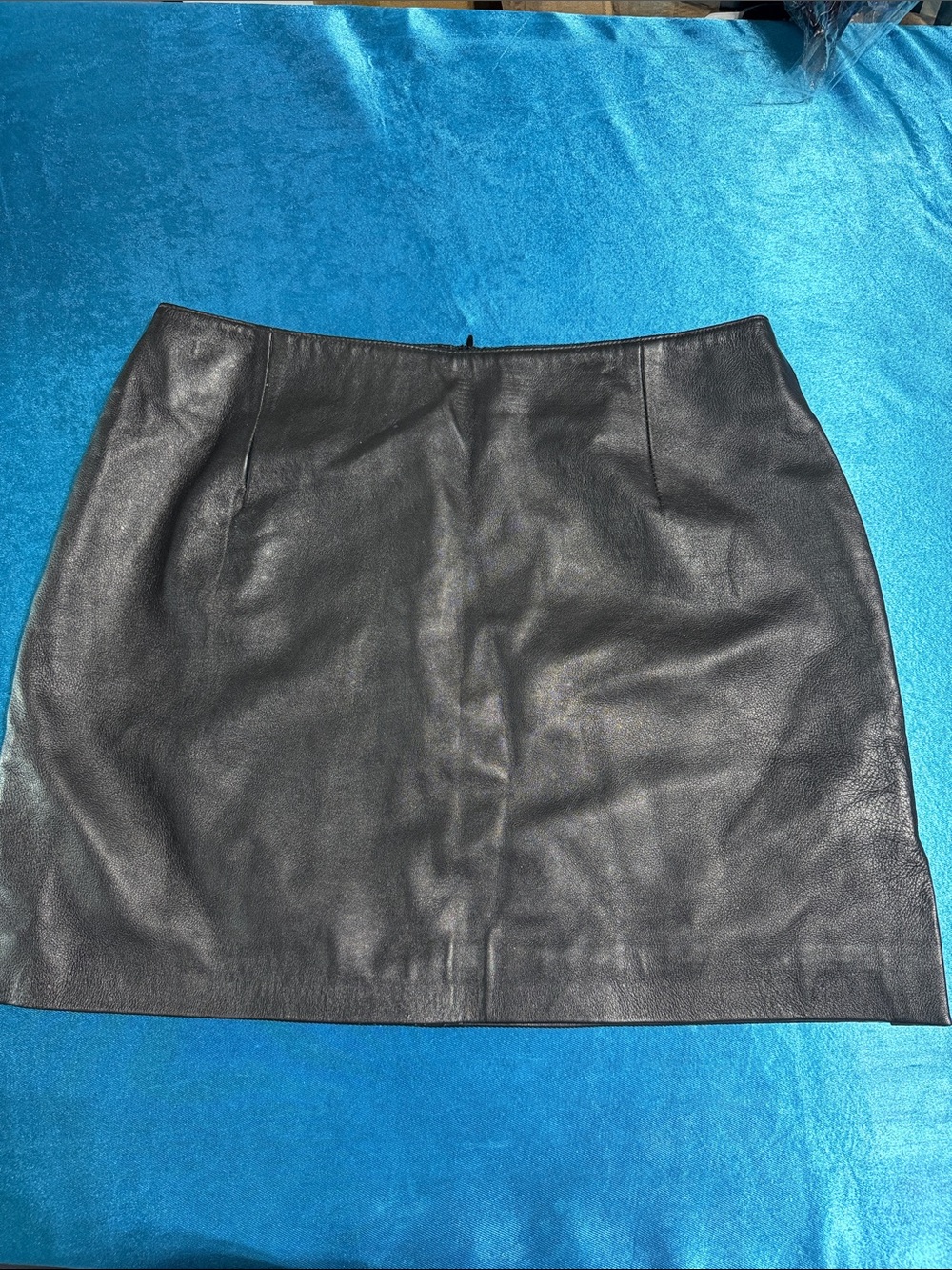 Hugo Buscati Black Faux Leather Mini Skirt